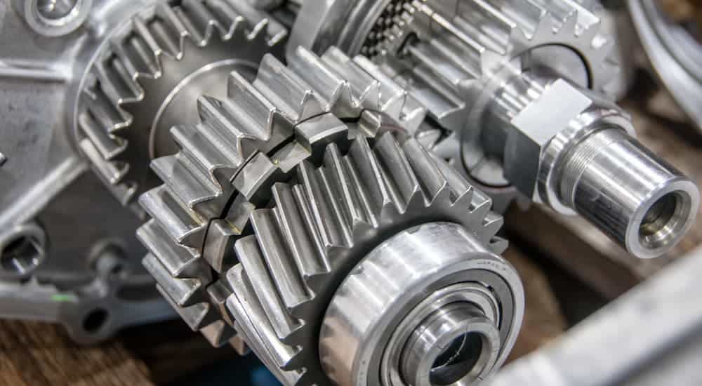 A closeup is shown of the gears within a transmission.