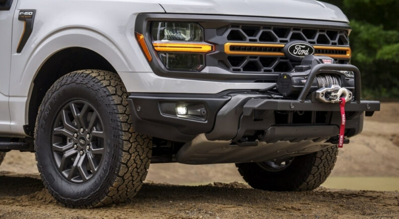 Your Guide to Towing With a Winch: From Operating Basics to Safety Tips